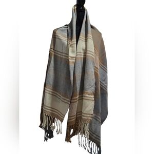 Elegant Striped Scarf in Brown and Cream
